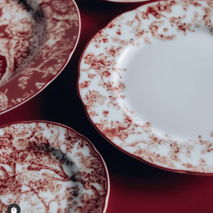 Коллекция посуды Toile de Jouy