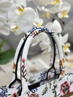 Сумка женская Christian Dior Book Tote (14300)