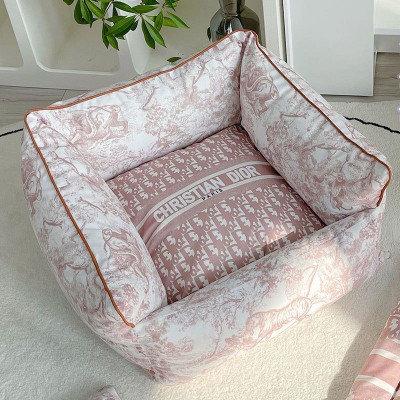 Лежанка для собак Dior S M L розовая  (17403)