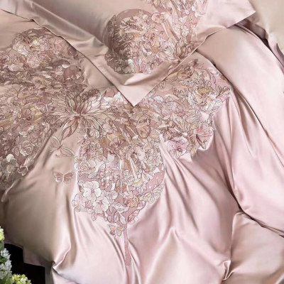 Постельное белье Christian Dior (17730)