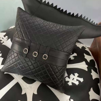 Подушка Chrome Hearts (14346)