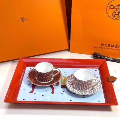 Поднос Hermes Atrium Hypnomobile 41,5*30,5*3,4 см красный (17348)