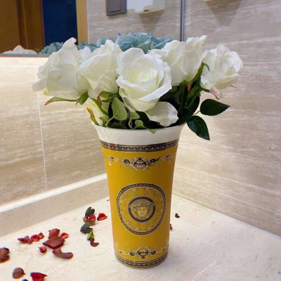 Ваза Versace 26см желтая с узорами (17650)