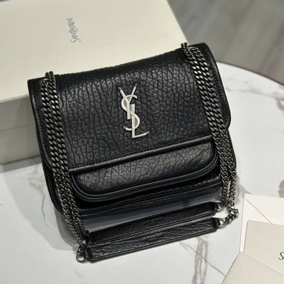 Сумка Yves Saint Laurent 28х21х14 см (17950)
