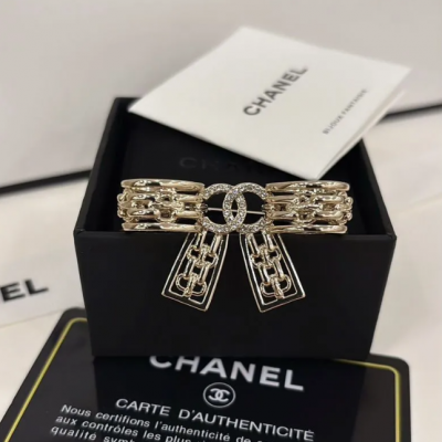 Брошь Chanel (18153)