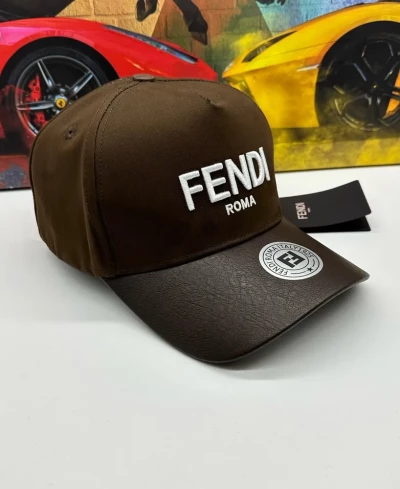 Бейсболка Fendi темно-коричневая с лого (14455)