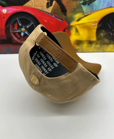Бейсболка Fendi светло-коричневая с лого (14456)
