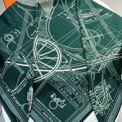 Платок Hermes кашемир+шелк 135*135 см (17557)