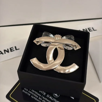 Брошь Chanel (18157)