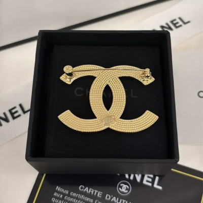 Брошь Chanel (18160)