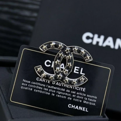 Брошь Chanel (18160)