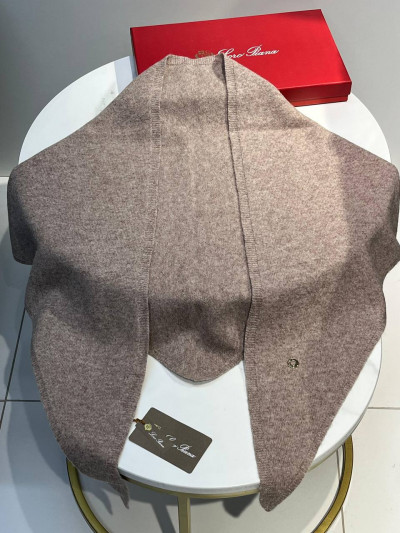 Треугольный платок Loro Piana (17365)