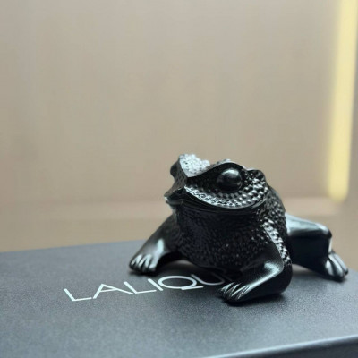 Скульптура Lalique Лягушка 11*6 см (18466)