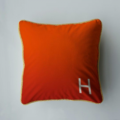 Подушка Hermes 45х45 см (17573)