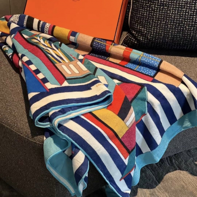 Полотенце Hermes 180х150 см (17476)