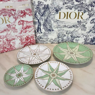Набор тарелок Christian Dior 4шт (17482) зеленые