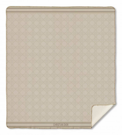 Плед Christian Dior плюшевый 150х150 / 150х200 / 200х230 см (13987)