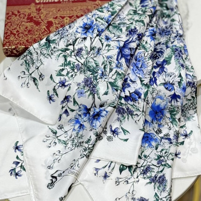 Платок Christian Dior 90*90см (13490)